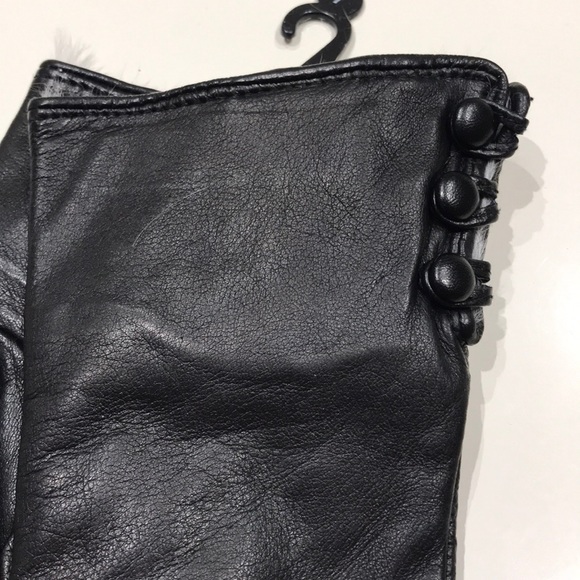 Ladies leather gloves - Picture 2 of 3